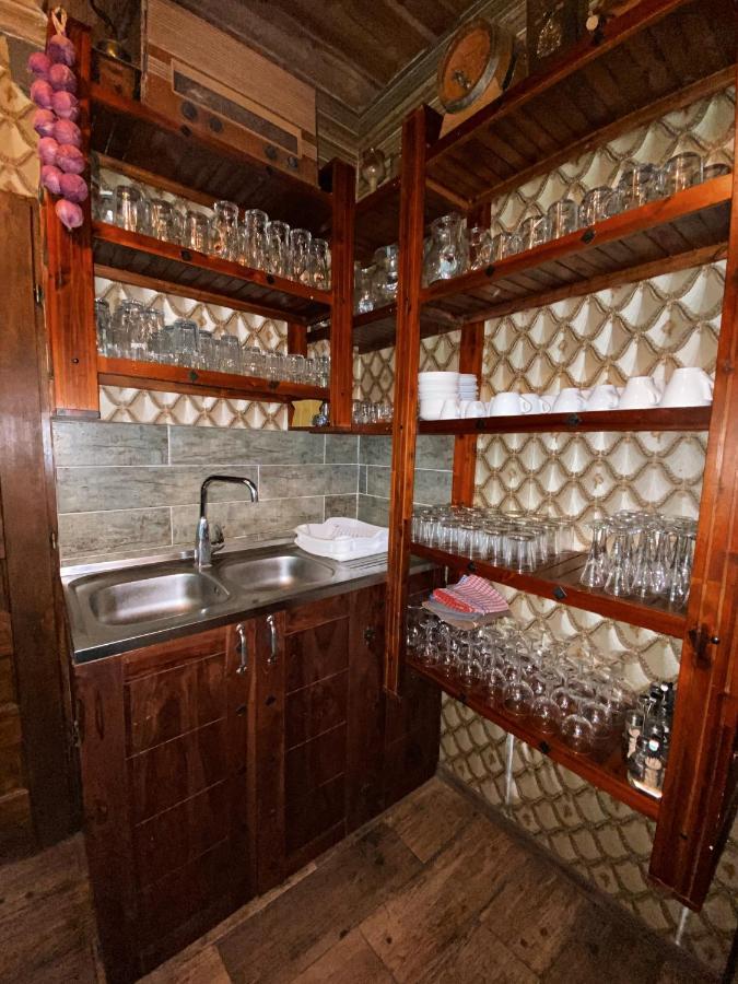 Koliba U Rytiera Villa Zvolen Exteriör bild