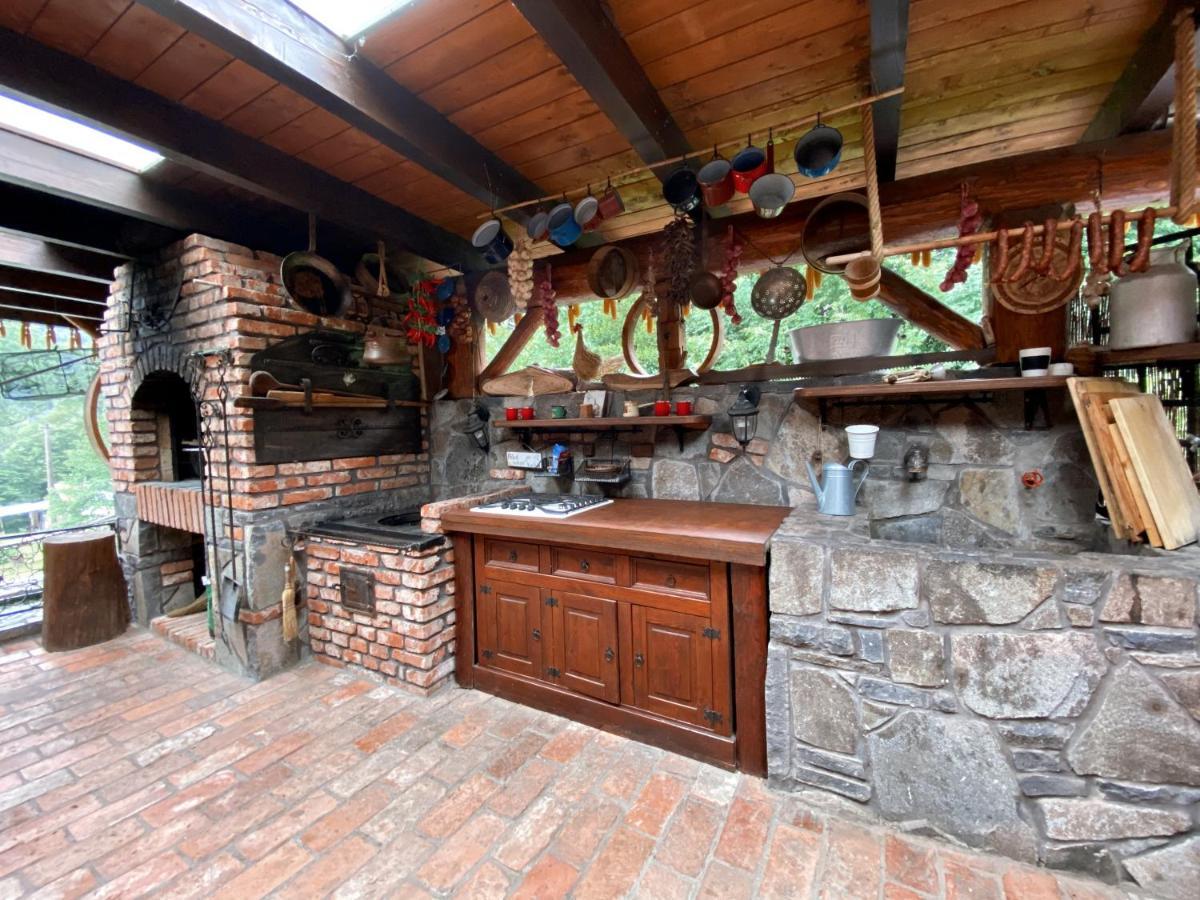 Koliba U Rytiera Villa Zvolen Exteriör bild