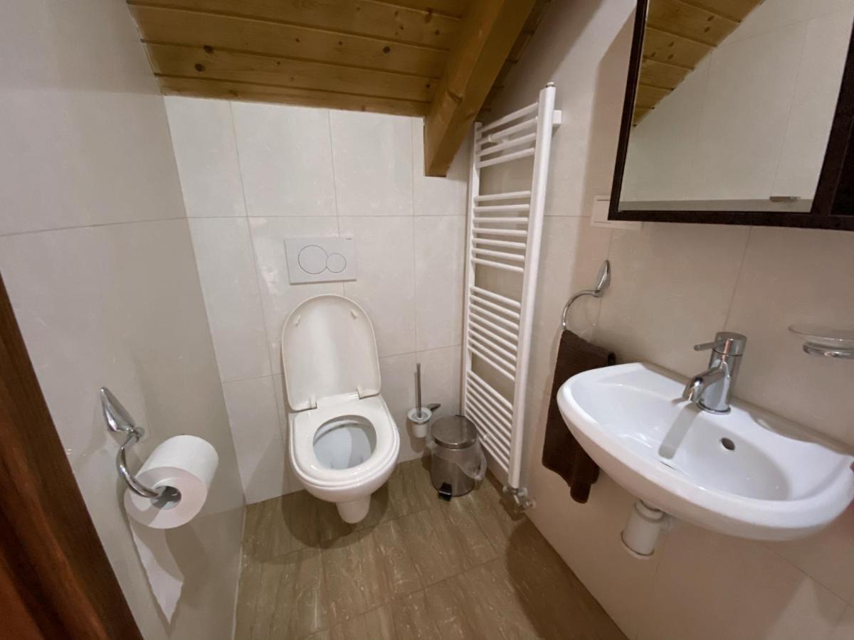 Koliba U Rytiera Villa Zvolen Exteriör bild