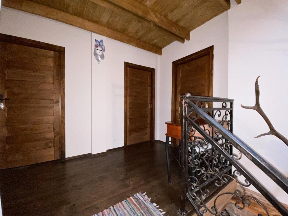 Koliba U Rytiera Villa Zvolen Exteriör bild